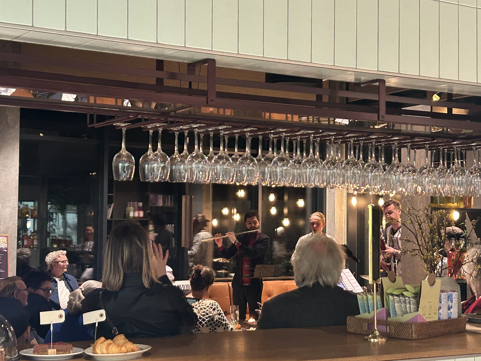 Kernen-aktivitets-og-kulturhus-musik-Madstedet-brunch-café